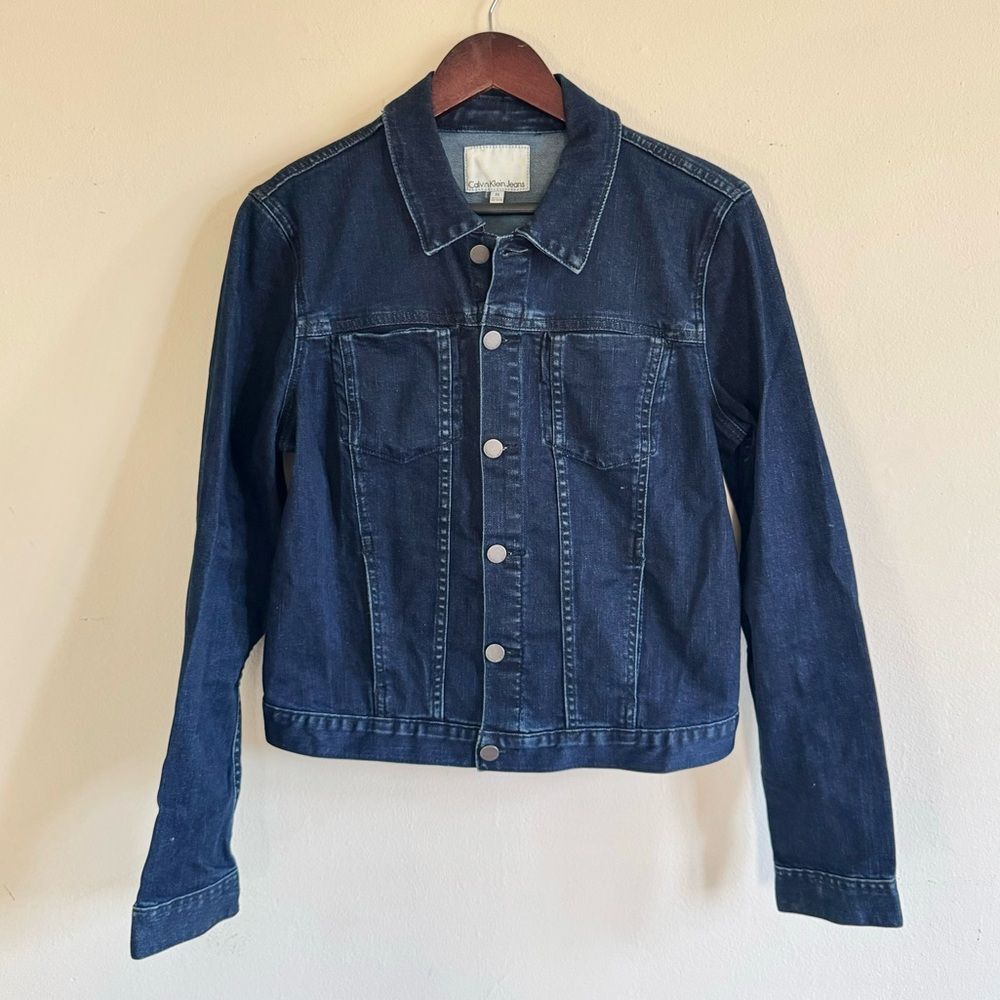 Calvin Klein Dark wash denim jacket M
